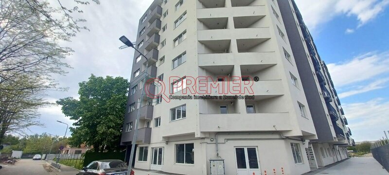 Sector 4, garsoniera cu avans 15%.